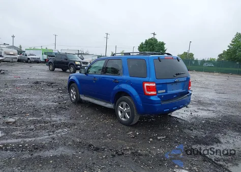 2011 Ford Escape Xlt из США, поврежденный, VIN 1FMCU9D76BKA78265